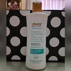 2/$25✨️Raw Sugar Body Lotion✨️